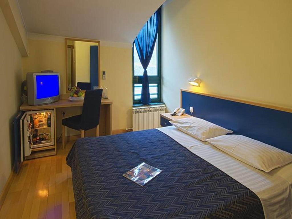 Hotel Cubic ลัคตาชิ ห้อง รูปภาพ